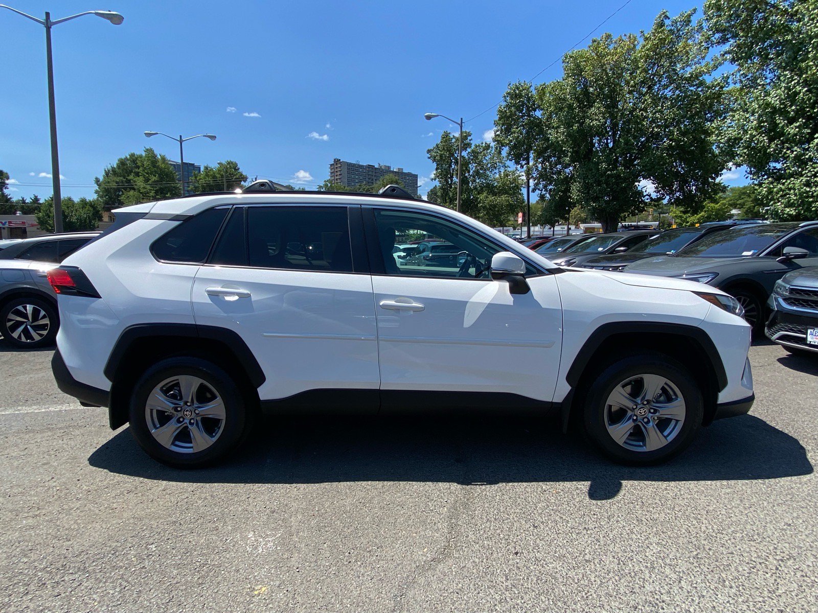 Used 2024 Toyota RAV4 XLE w/ Convenience Package AWD/4WD image 2