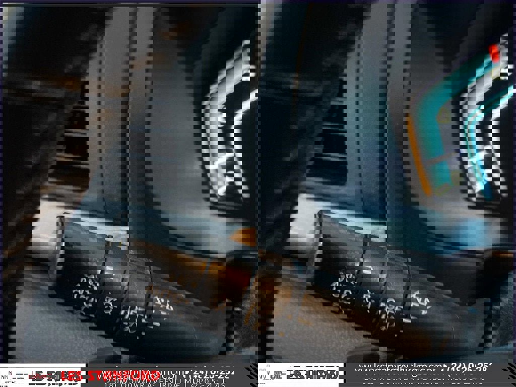 Used 2018 Honda Odyssey EX-L image 26