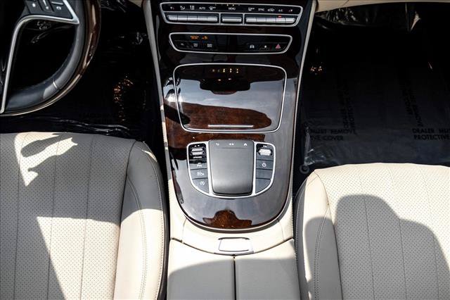 Certified 2022 Mercedes-Benz E 350 4MATIC Sedan image 20