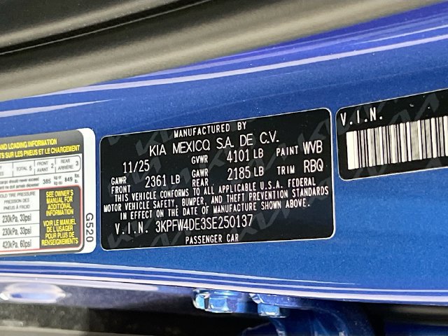New 2025 Kia K4 EX w/ GT-Line Sunroof Package FWD image 32