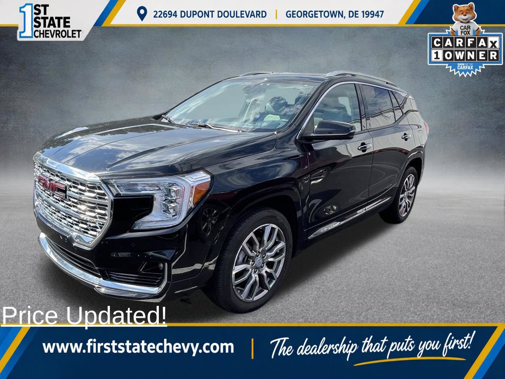 Used 2023 GMC Terrain Denali w/ Denali Premium Package AWD/4WD image 1