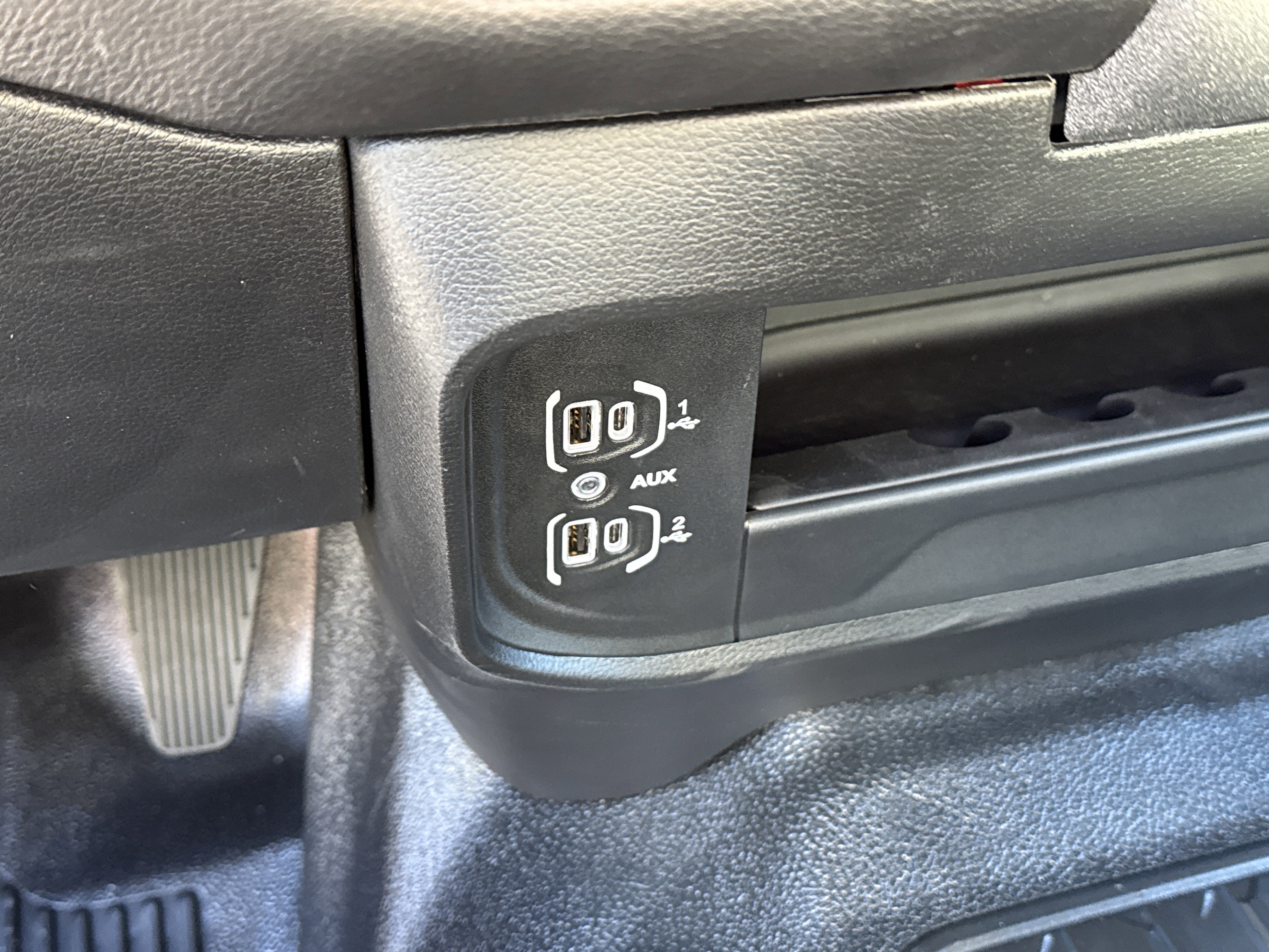 New 2026 RAM 4500 Tradesman w/ Chrome Appearance Group image 35