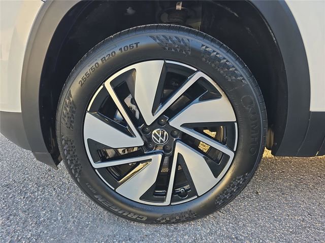 Used 2025 Volkswagen Atlas SE FWD image 7