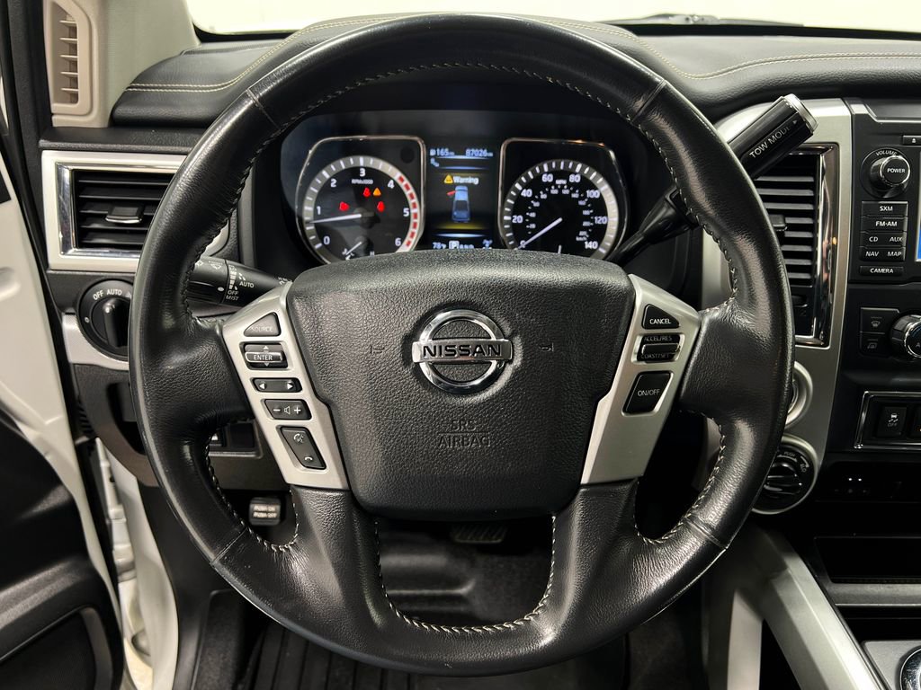 Used 2017 Nissan Titan PRO-4X image 21