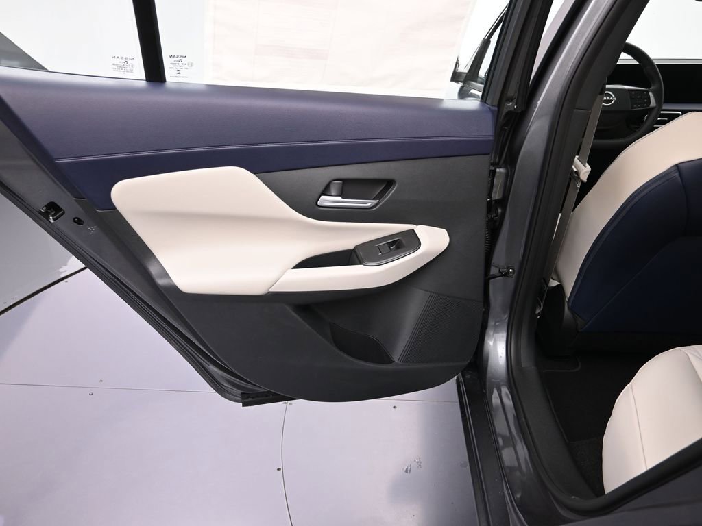New 2026 Nissan Sentra SL w/ Floor Mat Package FWD image 22
