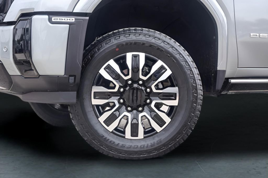 Certified 2025 GMC Sierra 2500 Denali Ultimate image 4