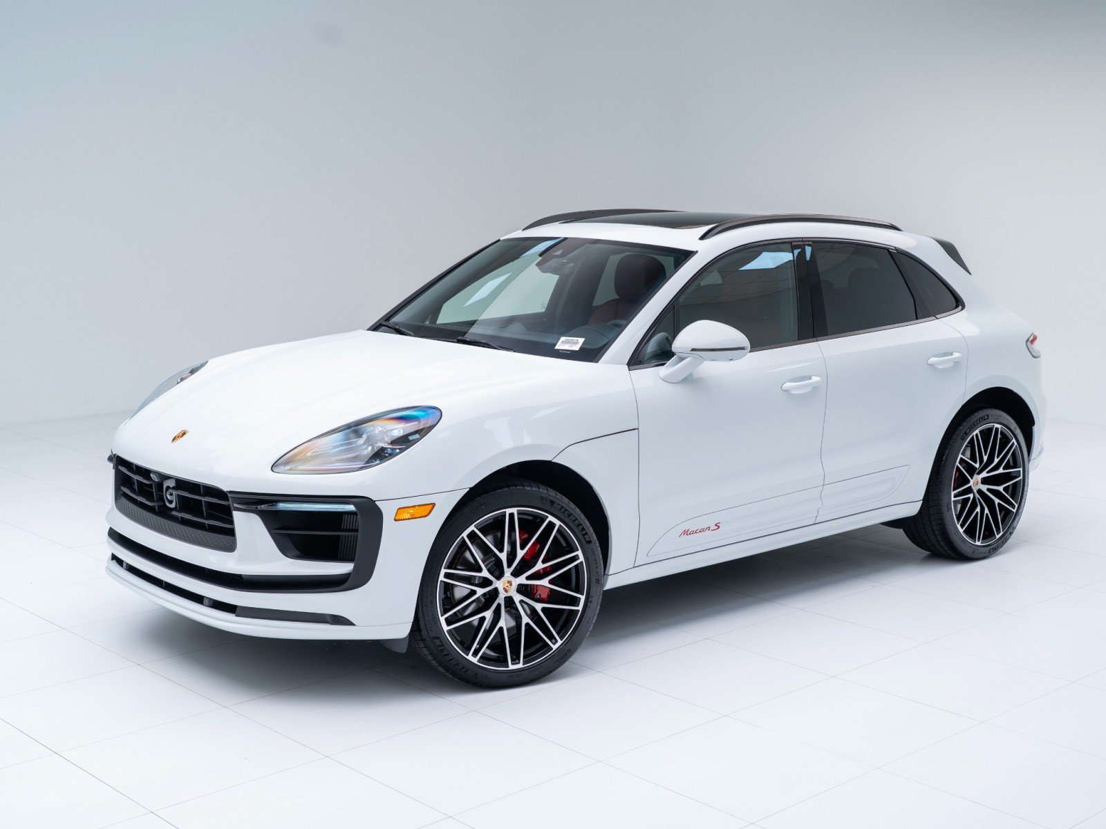 New 2026 Porsche Macan S AWD/4WD image 1
