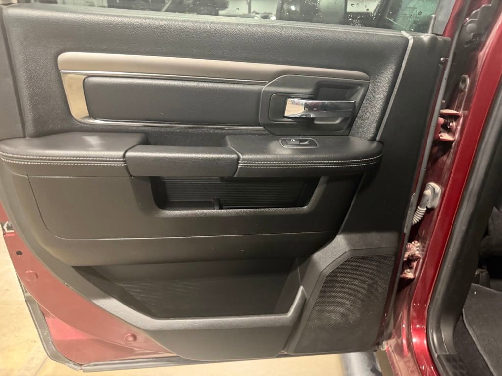 Used 2018 RAM 2500 Big Horn w/ Sport Appearance Group image 26