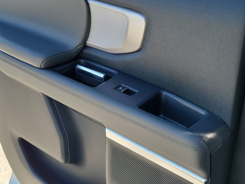 New 2026 Ford Expedition Max Active RWD image 24