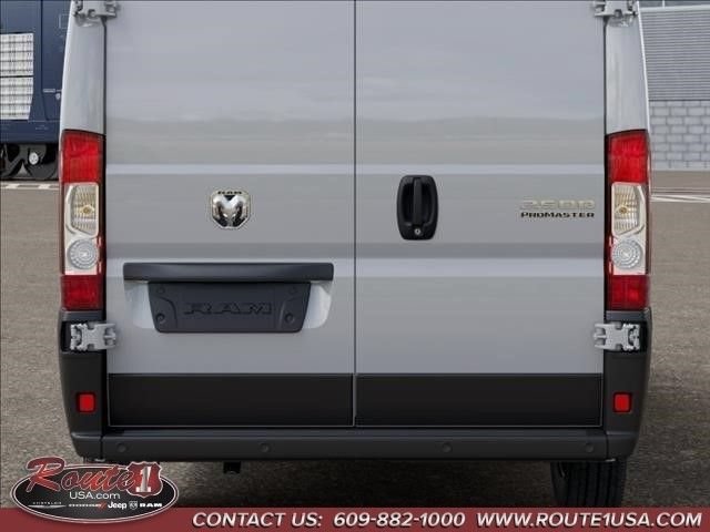 New 2026 RAM ProMaster 2500 w/ Storage Group FWD image 14