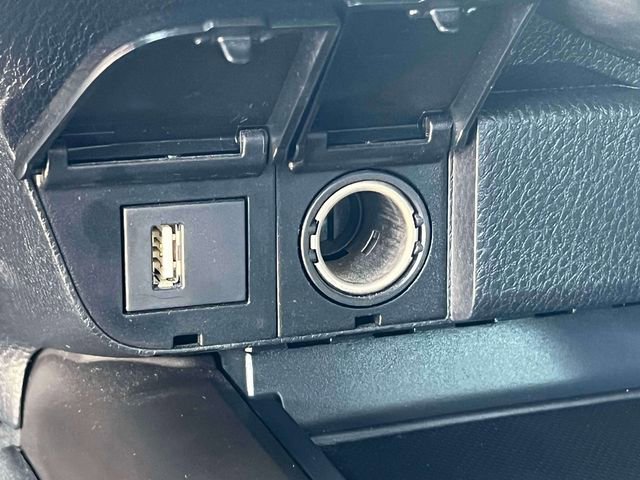 Certified 2023 Toyota Camry SE FWD image 36