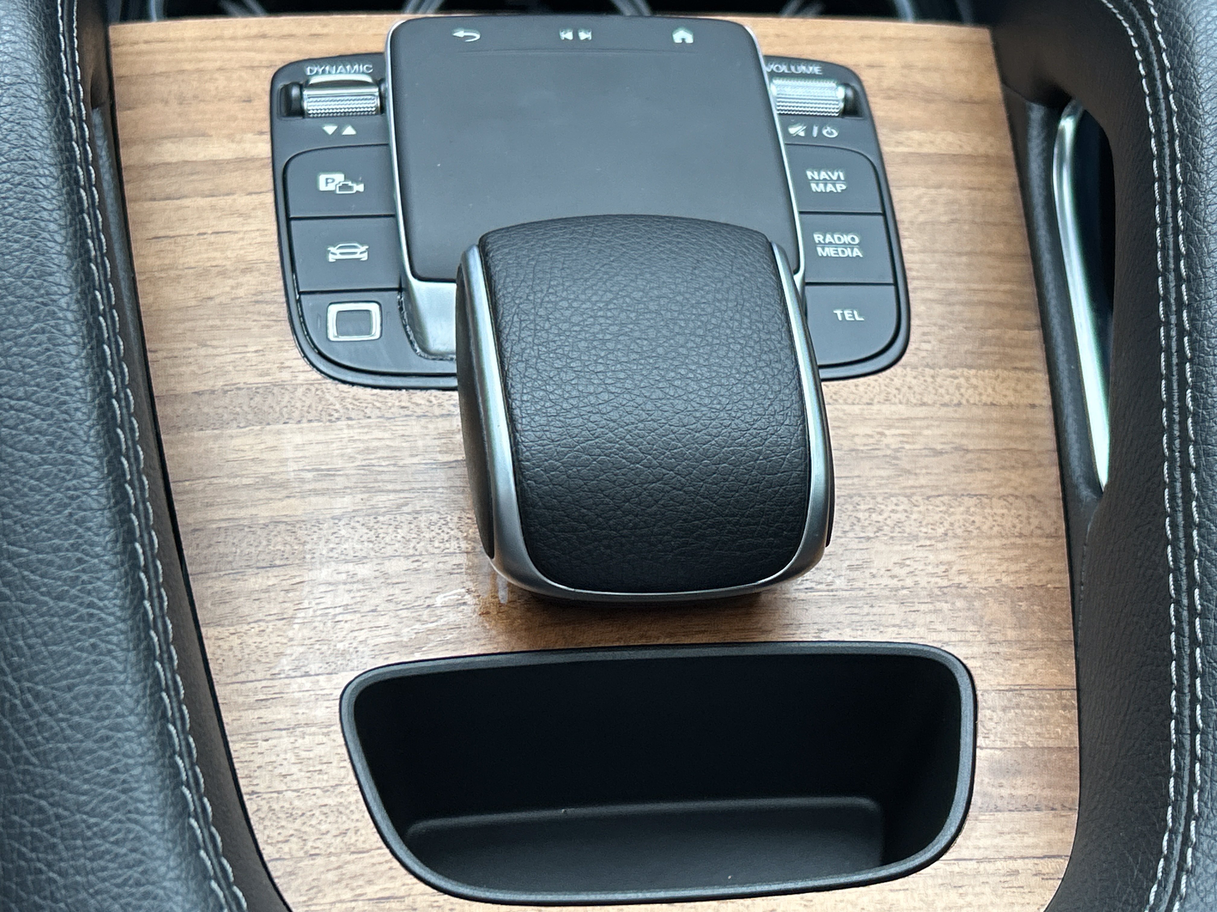 Certified 2025 Mercedes-Benz GLE 450 4MATIC image 34