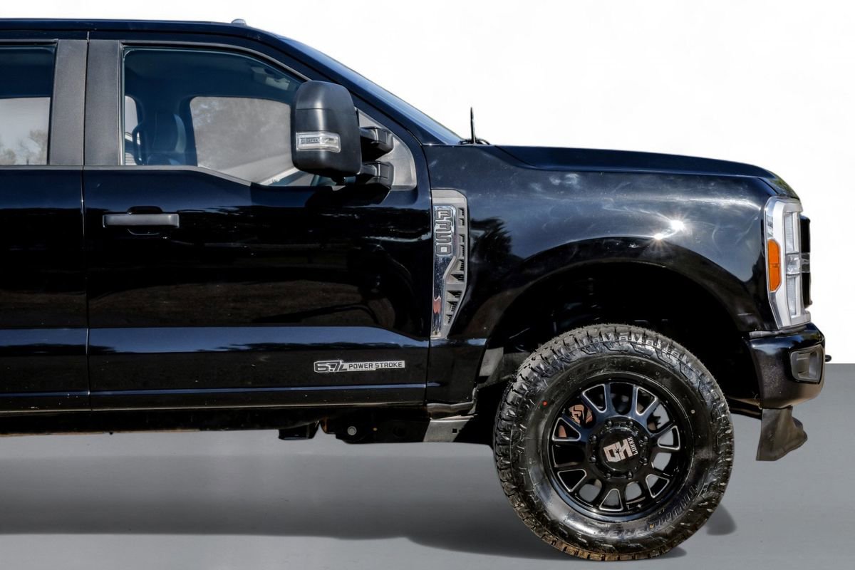 Used 2023 Ford F350 XL w/ XL Chrome Package image 8