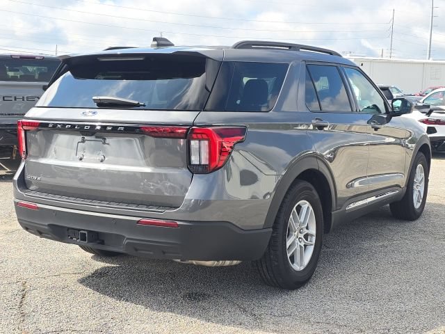 Used 2025 Ford Explorer Active RWD image 5