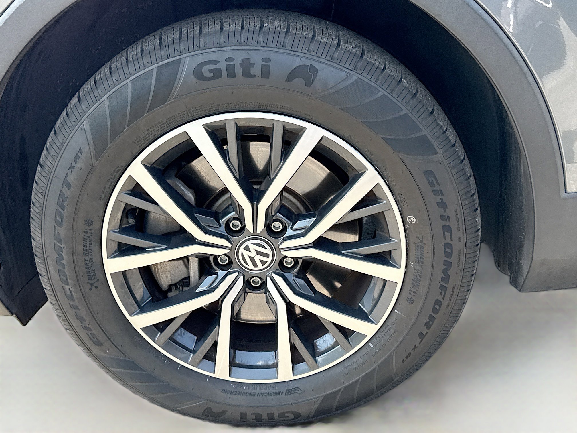 Used 2021 Volkswagen Tiguan S FWD image 40