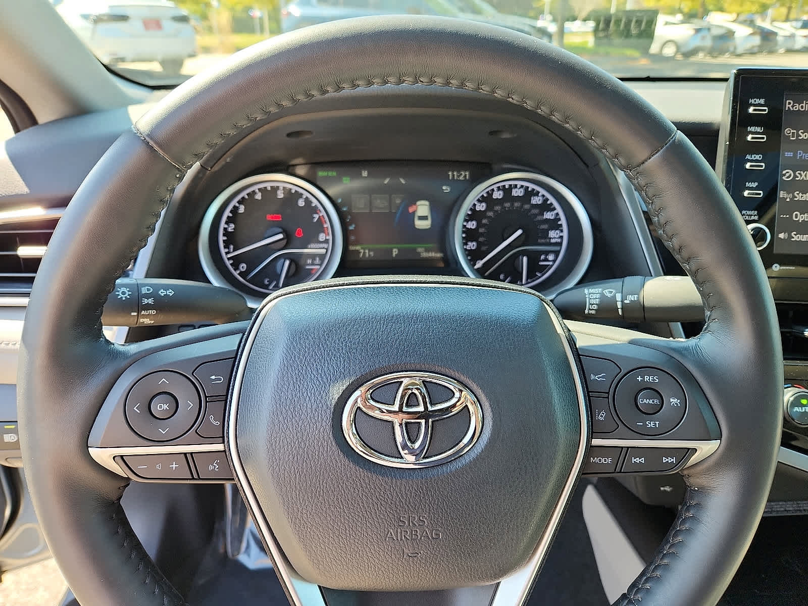 Certified 2021 Toyota Camry XLE image 18