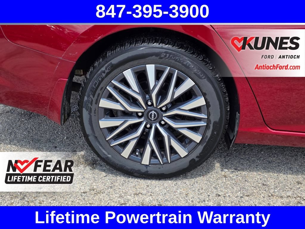 Used 2024 Nissan Altima 2.5 SV w/ SV Premium Package FWD image 14