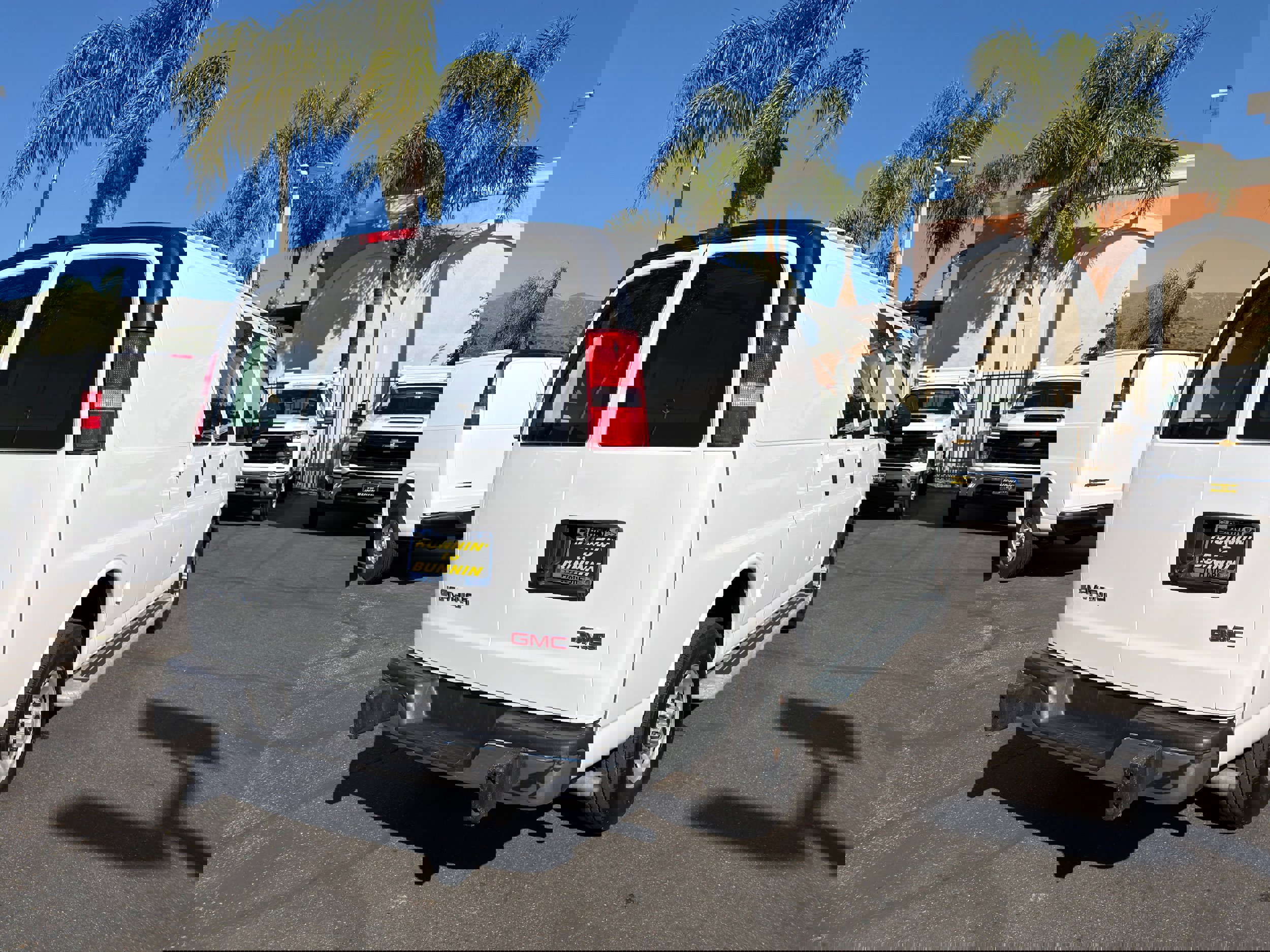 Used 2024 GMC Savana 2500 w/ Driver Convenience Package image 8