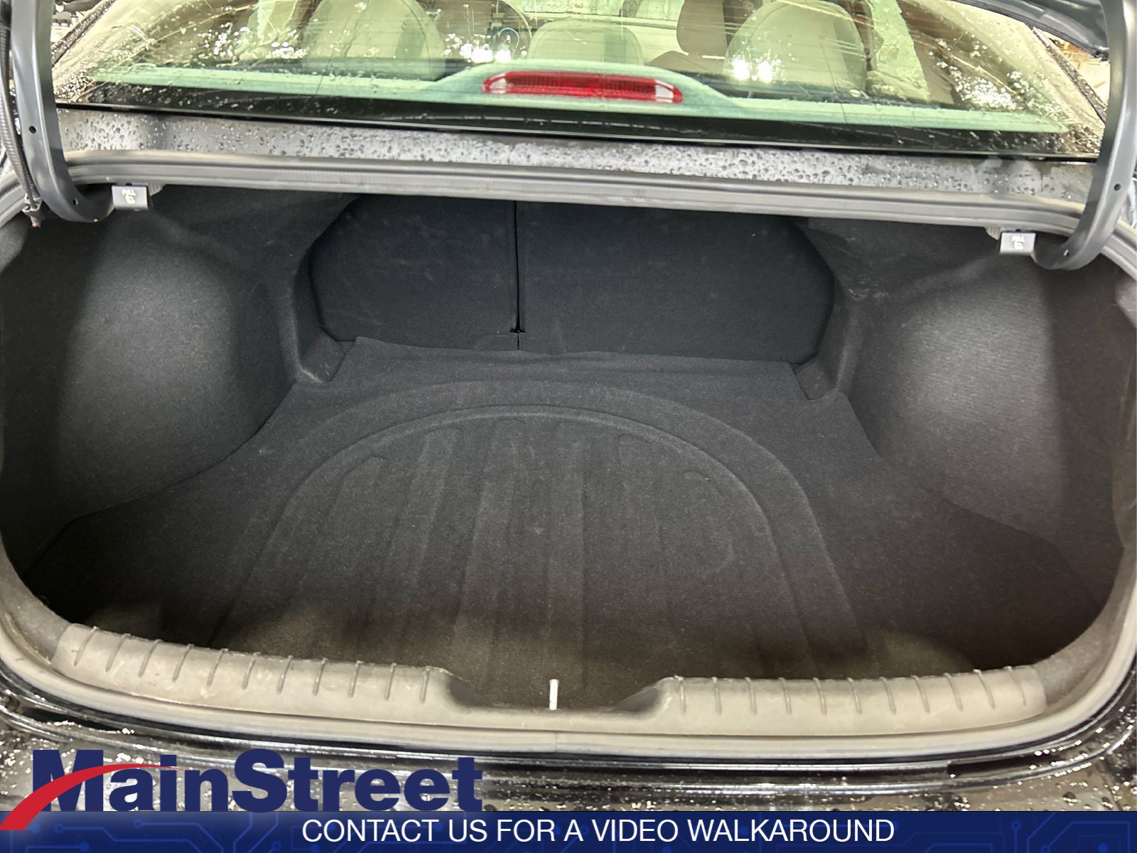 Used 2025 Hyundai Elantra SEL FWD image 12