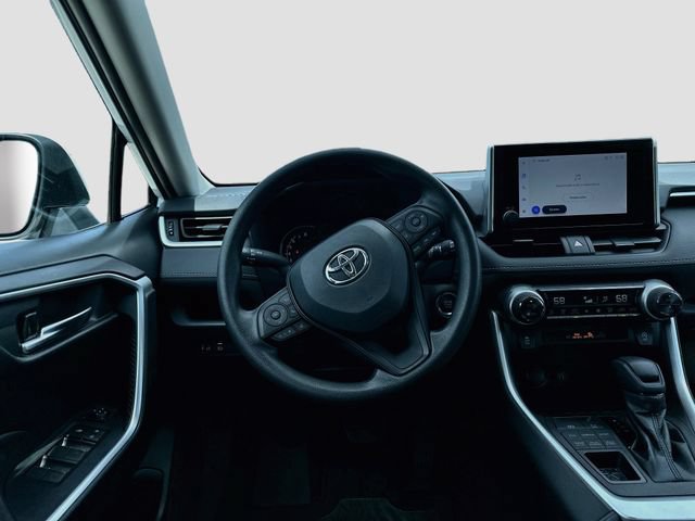 Used 2023 Toyota RAV4 XLE AWD/4WD image 11