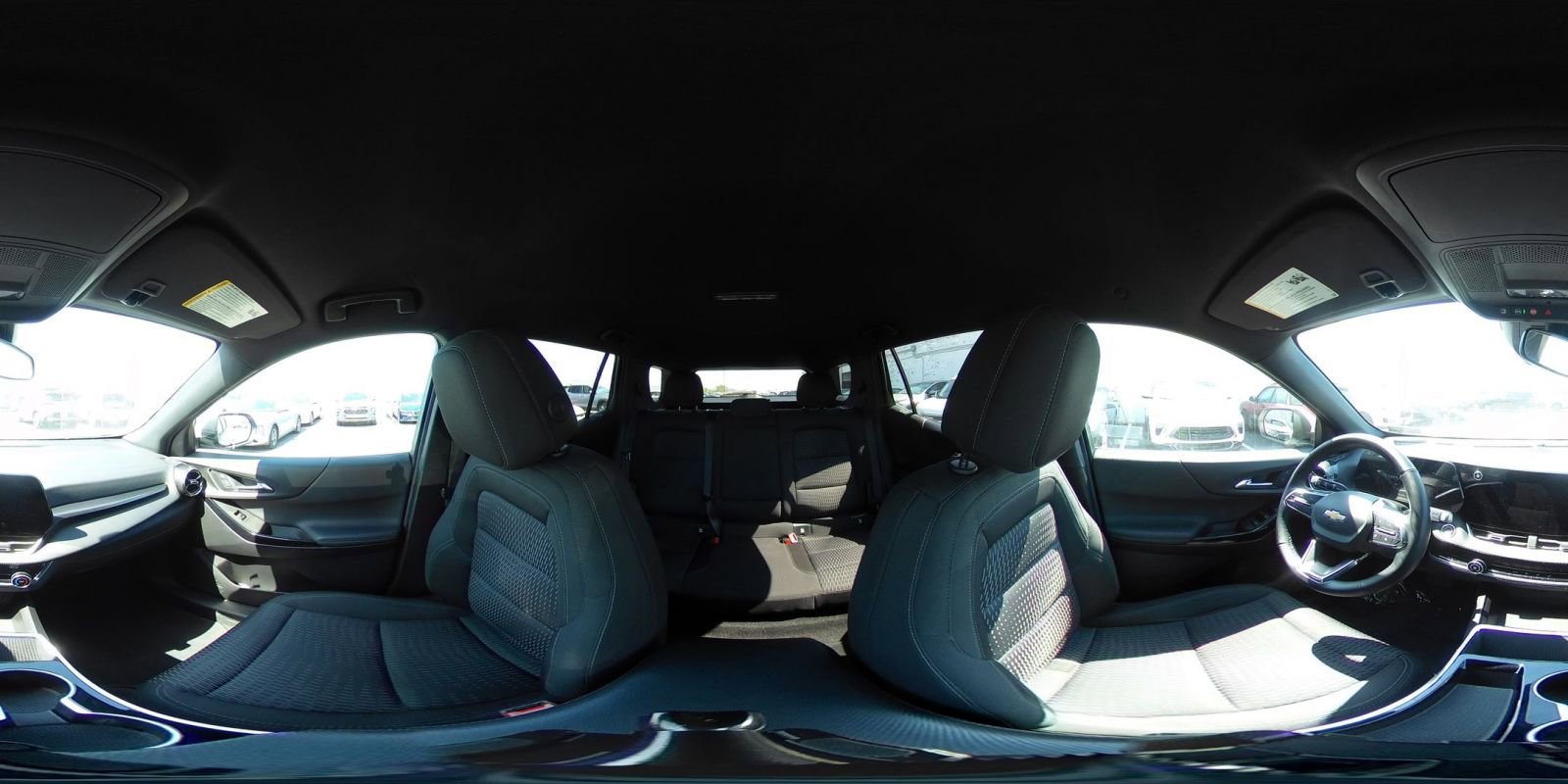 Used 2025 Chevrolet Equinox LT FWD image 41