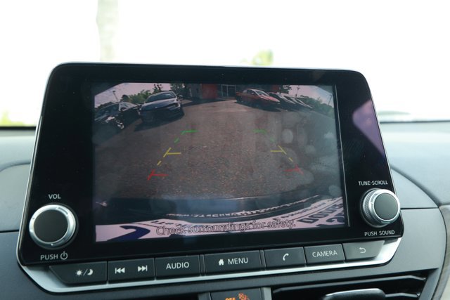 Used 2023 Nissan Altima 2.5 SV FWD image 17