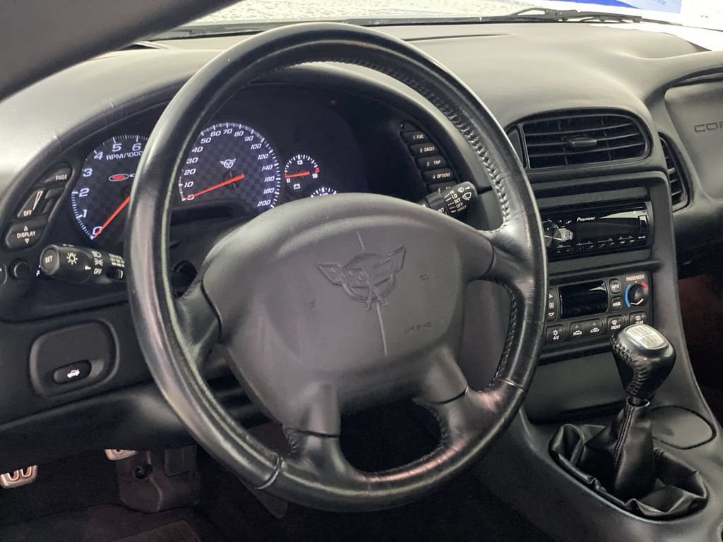 Used 2003 Chevrolet Corvette Z06 RWD image 16