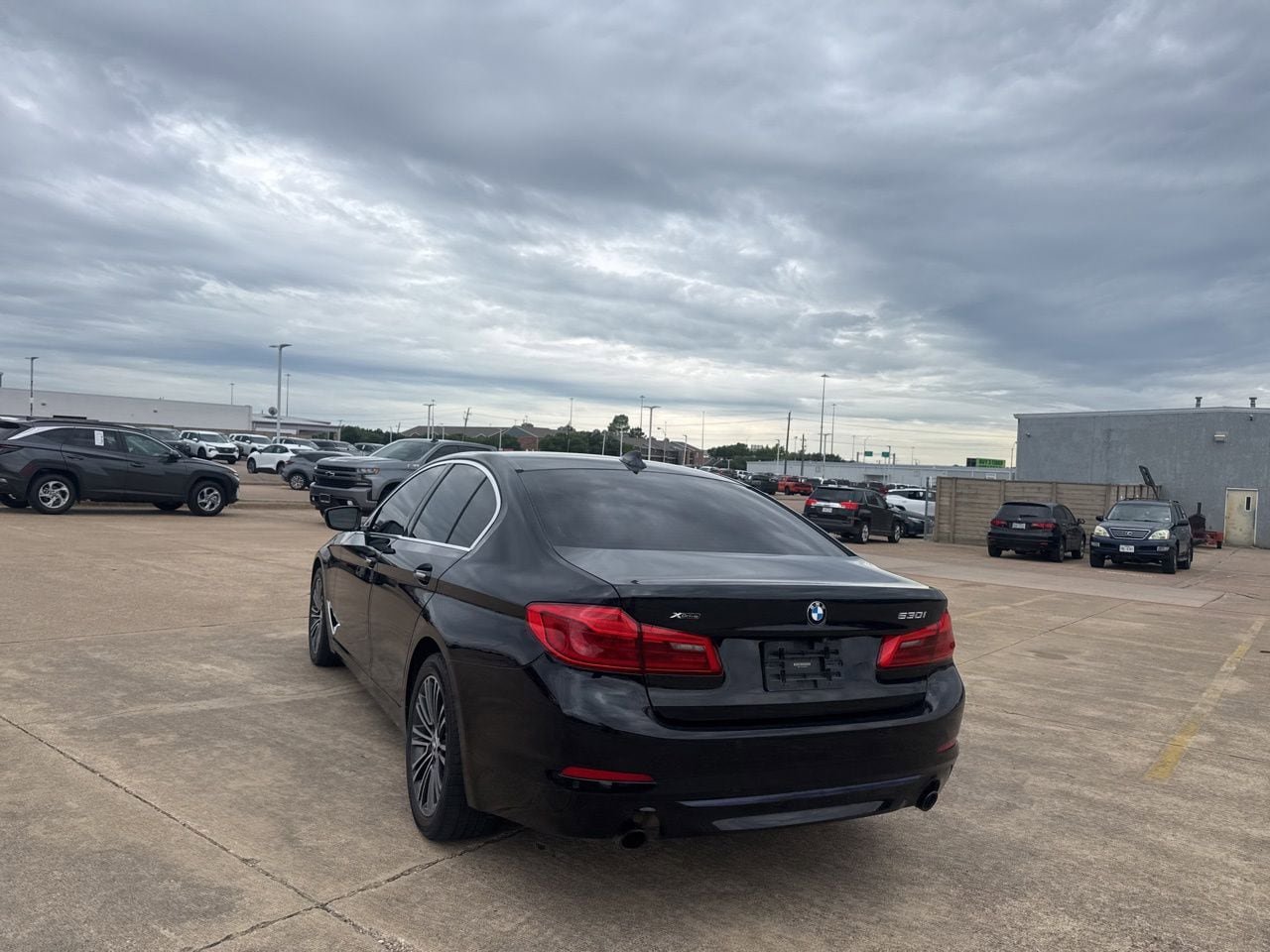 Used 2018 BMW 530i xDrive AWD/4WD image 16