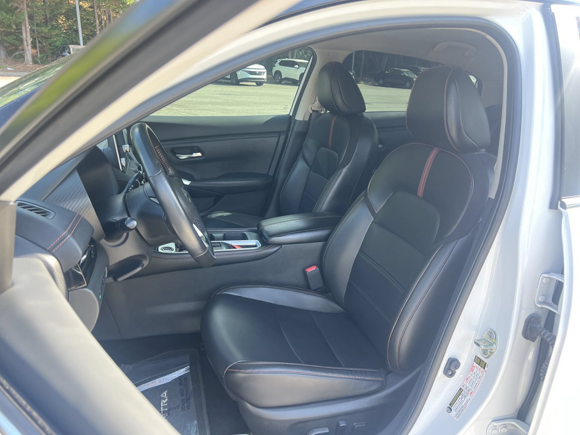 Used 2023 Nissan Sentra SR w/ SR Premium Package FWD image 14