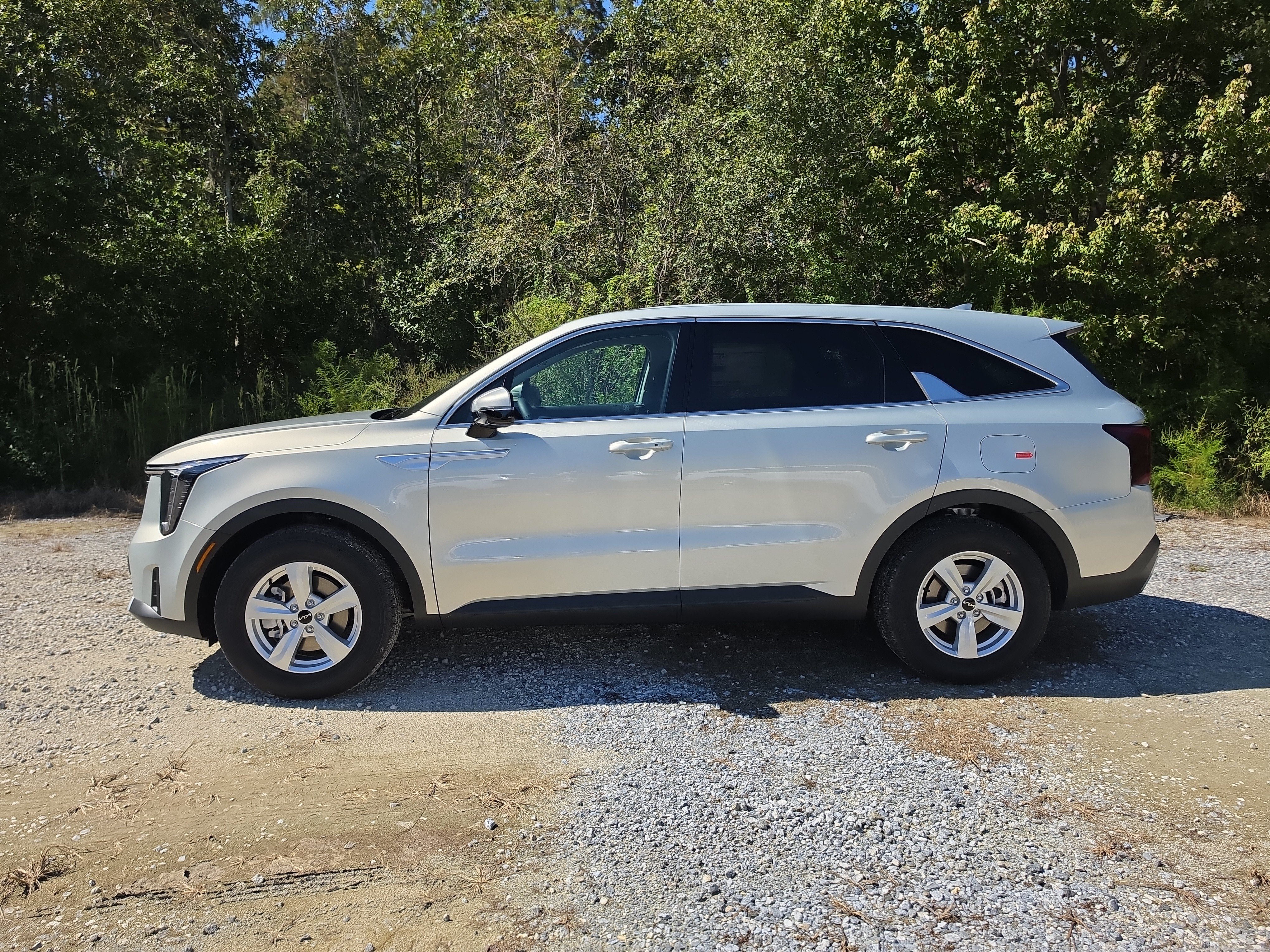 New 2026 Kia Sorento LX FWD image 5