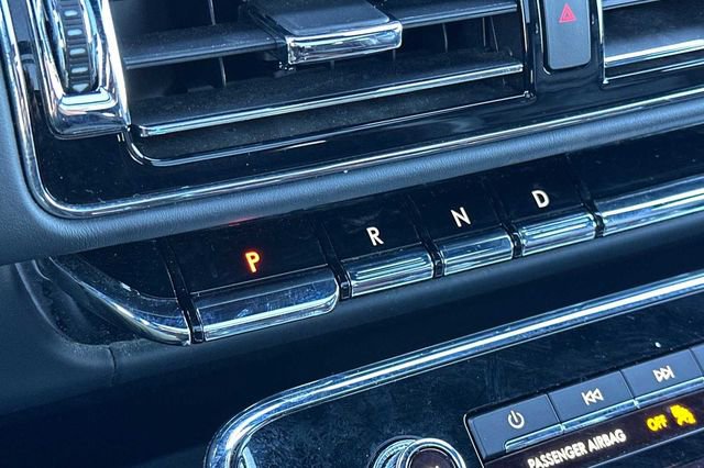 Used 2024 Lincoln Navigator Black Label image 21