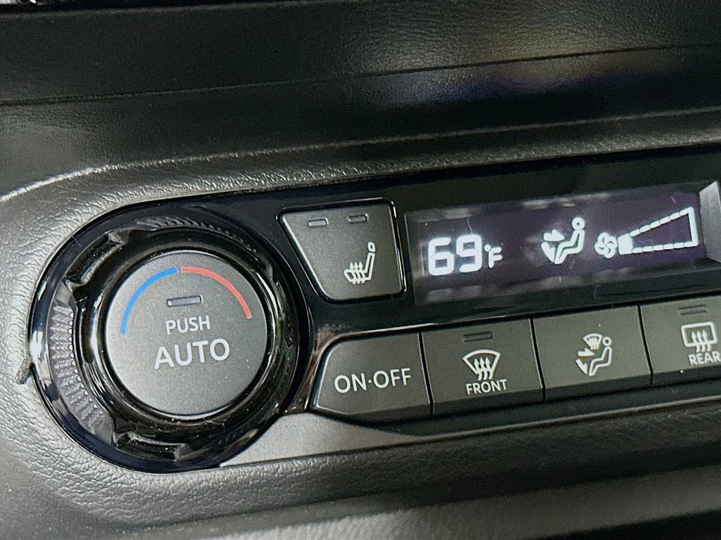 New 2026 Nissan Kicks SV w/ SV Premium Package image 26