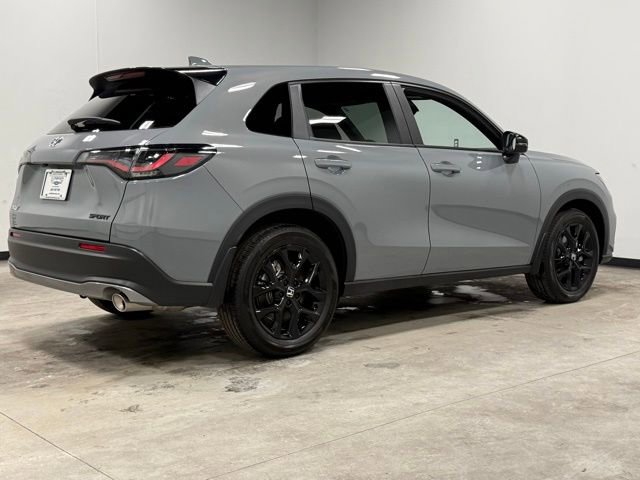 Used 2025 Honda HR-V Sport image 12