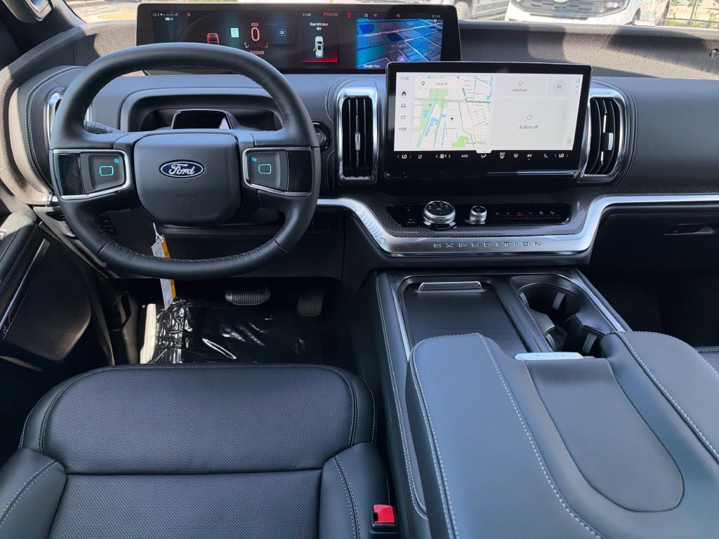 New 2027 Ford Expedition Max Platinum w/ Stealth Performance Package AWD/4WD image 5
