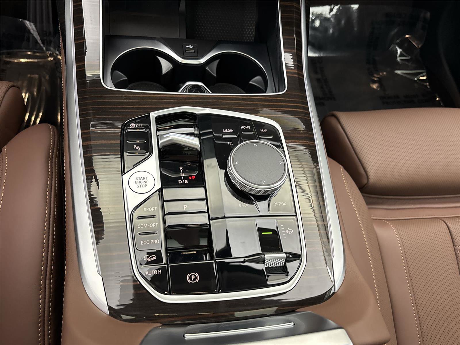 New 2026 BMW X7 xDrive40i image 23