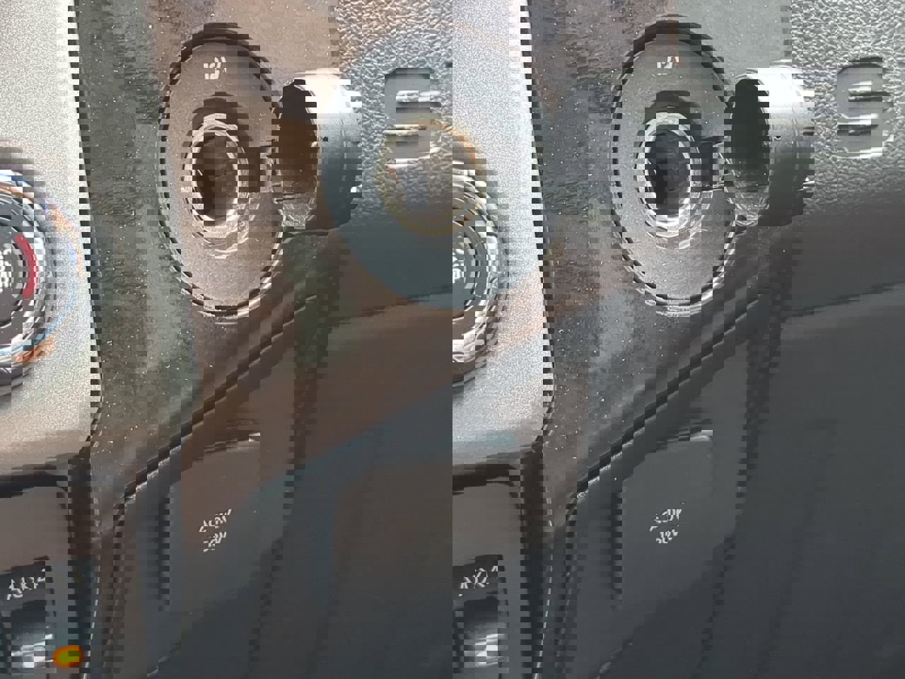 Used 2013 Ford F250 Platinum w/ FX4 Off Road Pkg image 20