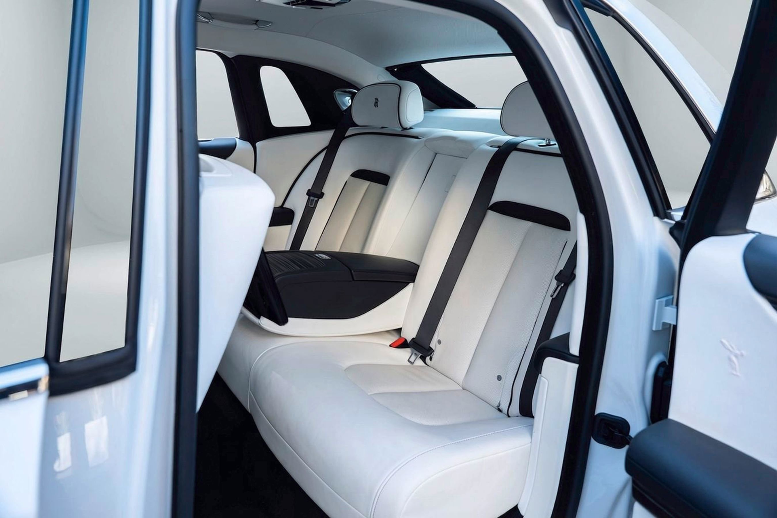 Used 2021 Rolls-Royce Ghost image 12