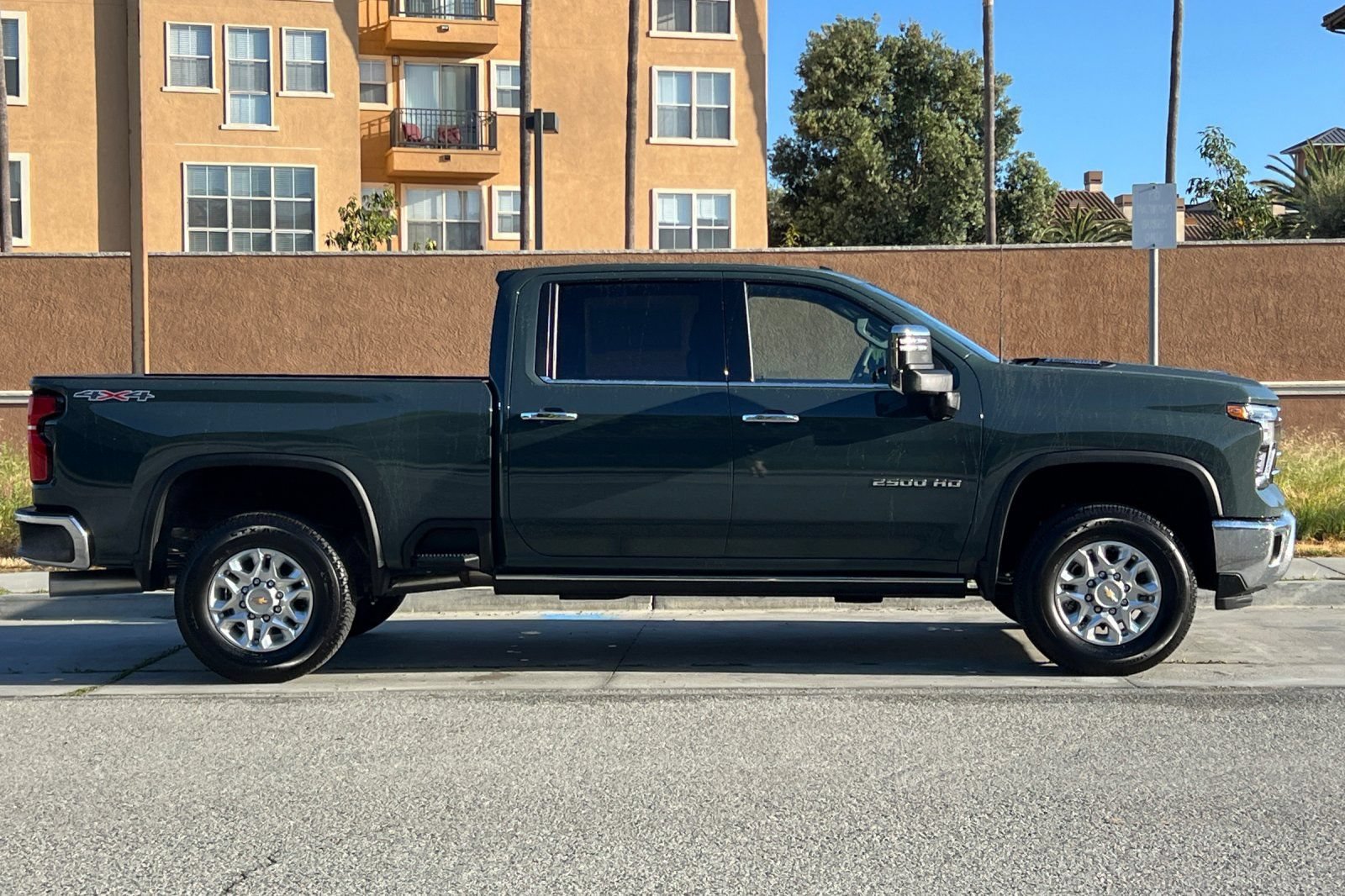New 2026 Chevrolet Silverado 2500 LTZ w/ LTZ Premium Package AWD/4WD image 3