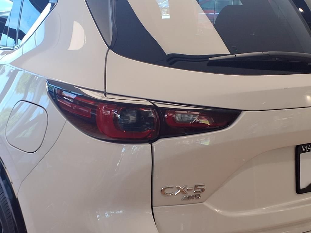 New 2025 MAZDA CX-5 Carbon Edition image 19