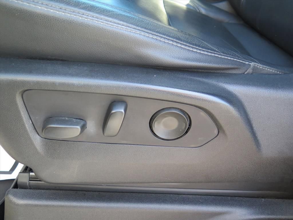 Used 2021 Chevrolet Tahoe Z71 w/ Z71 Signature Package image 13