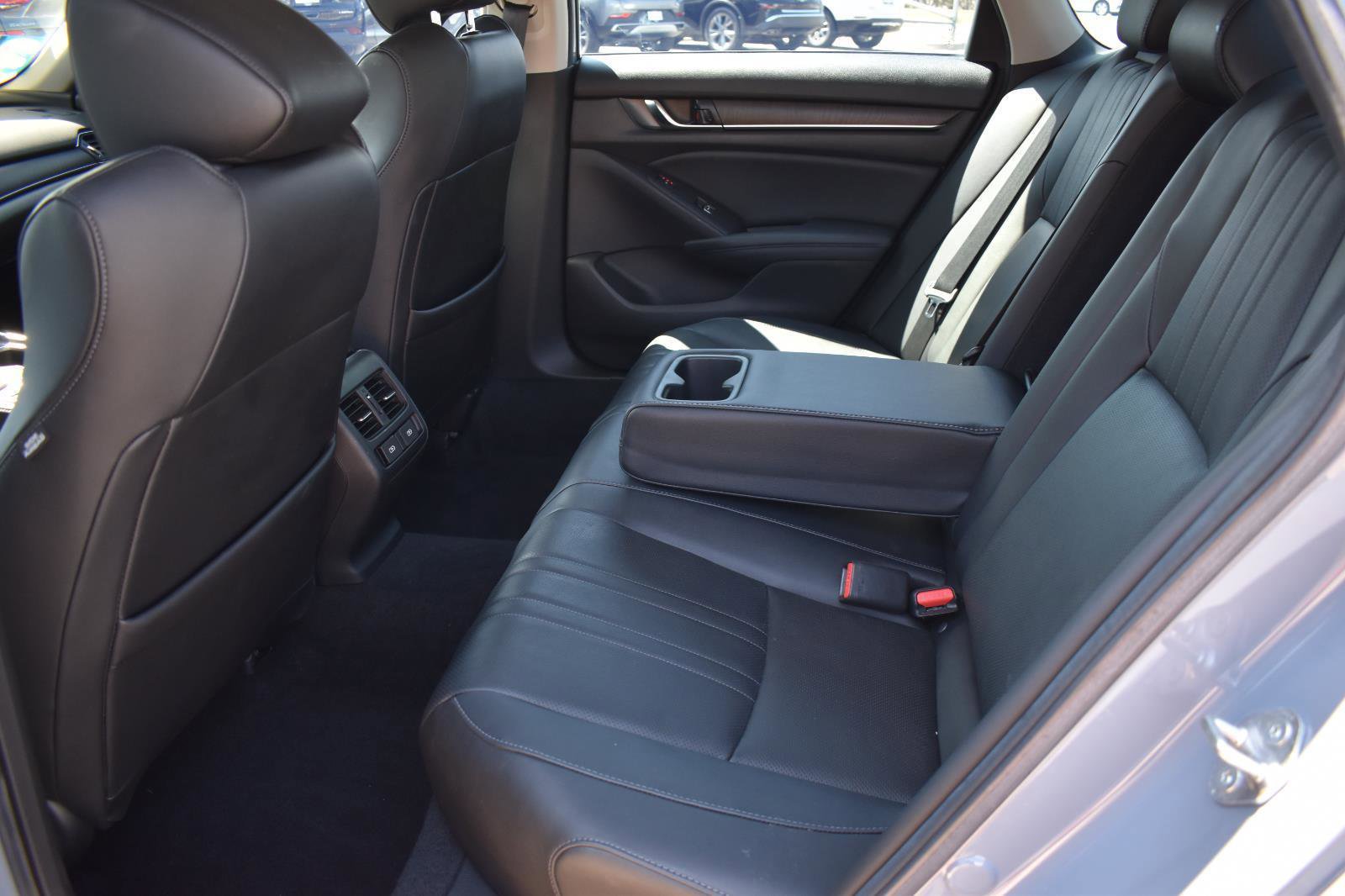 Used 2022 Honda Accord Touring image 18