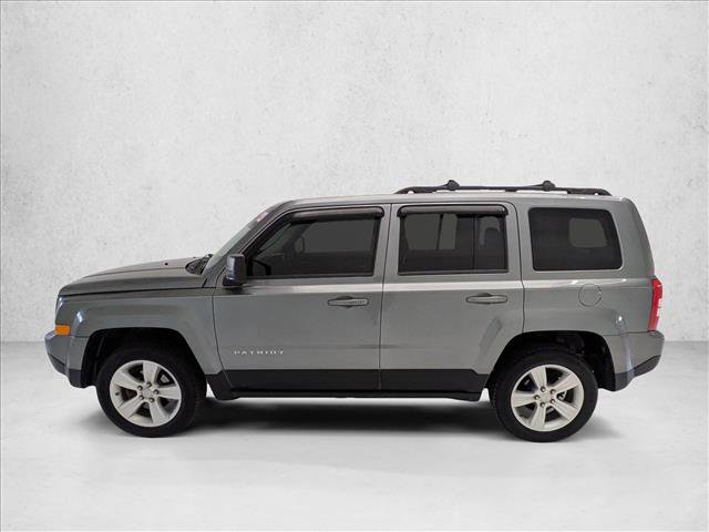 Used 2013 Jeep Patriot Latitude w/ Sun/Sound Group image 9