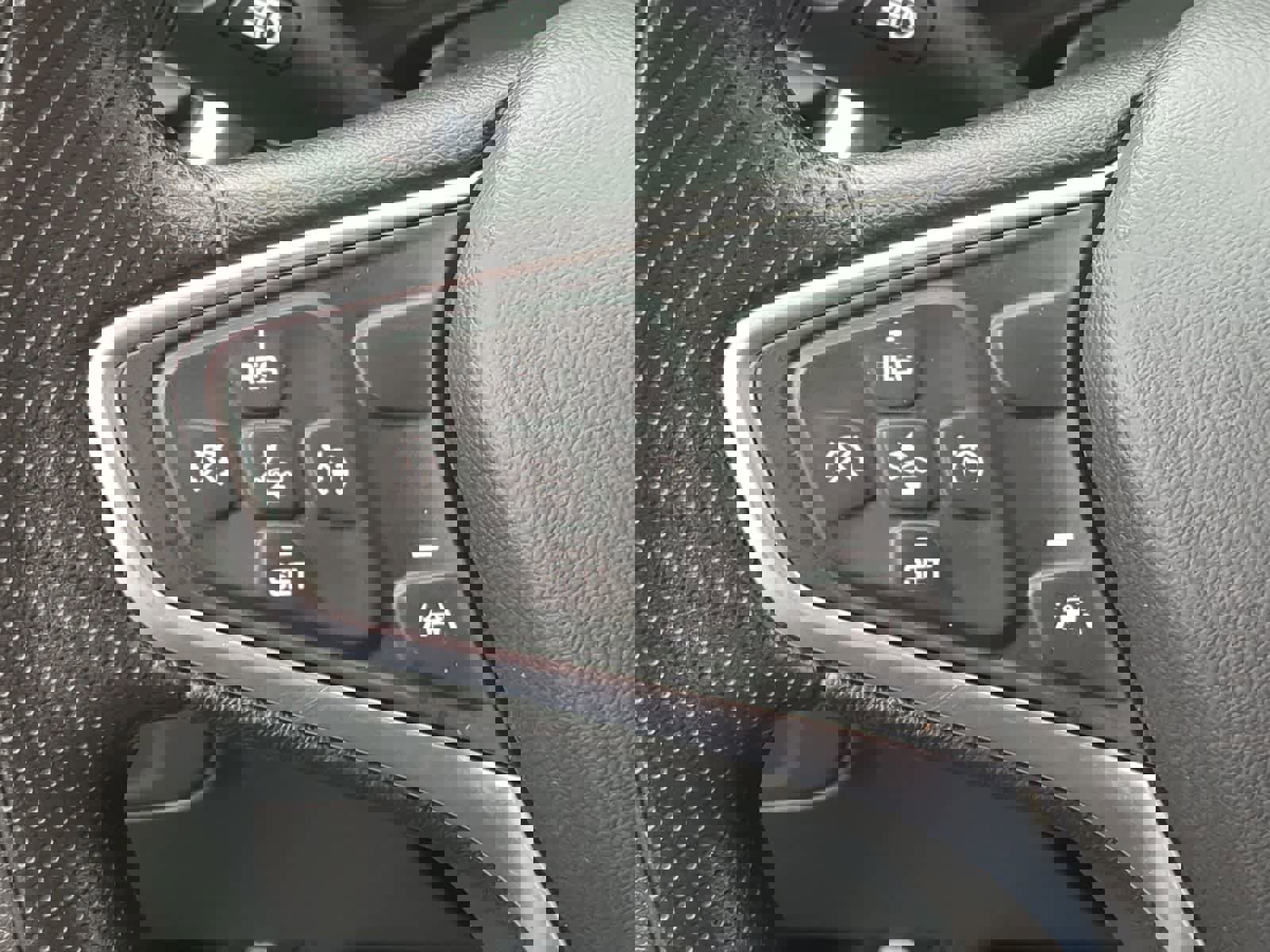 Used 2022 Chevrolet Equinox LT image 23