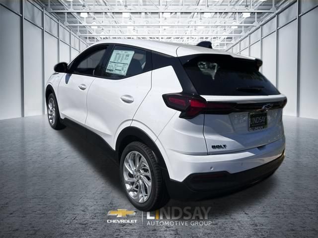 New 2027 Chevrolet Bolt LT FWD image 5