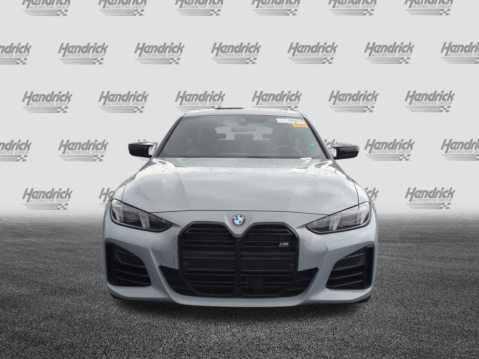 Used 2025 BMW M440i RWD image 3