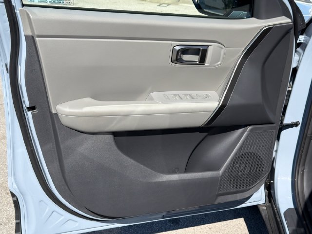 New 2027 Kia Seltos S FWD image 16