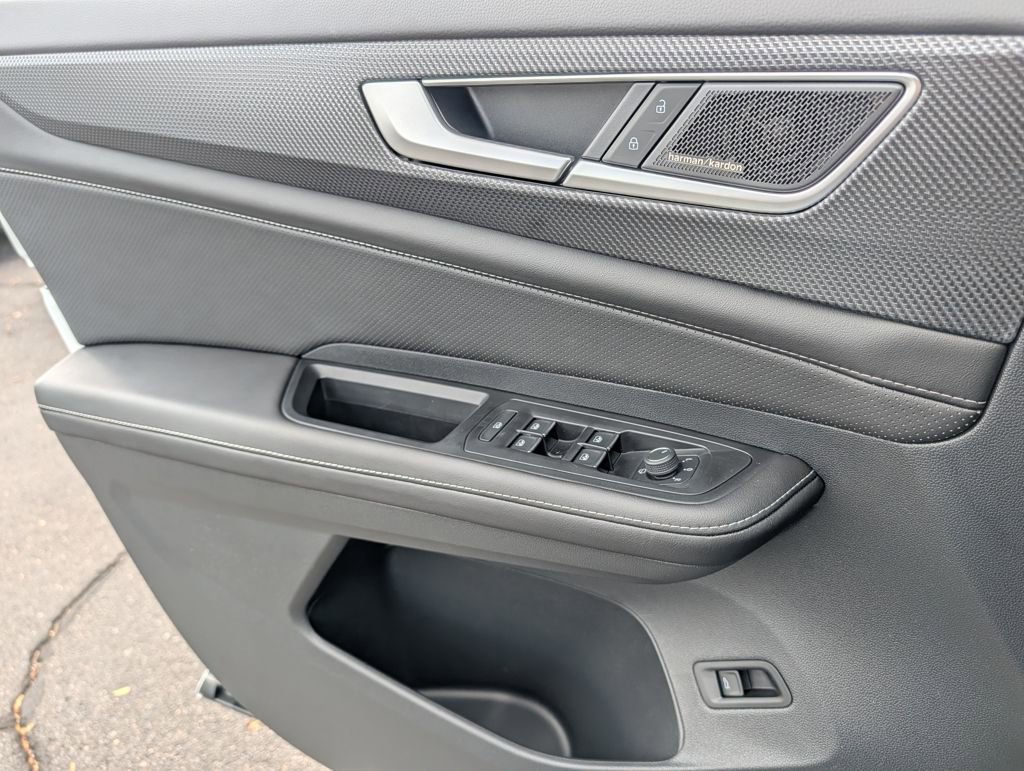 New 2026 Volkswagen Atlas Cross Sport SEL Premium R-Line image 20