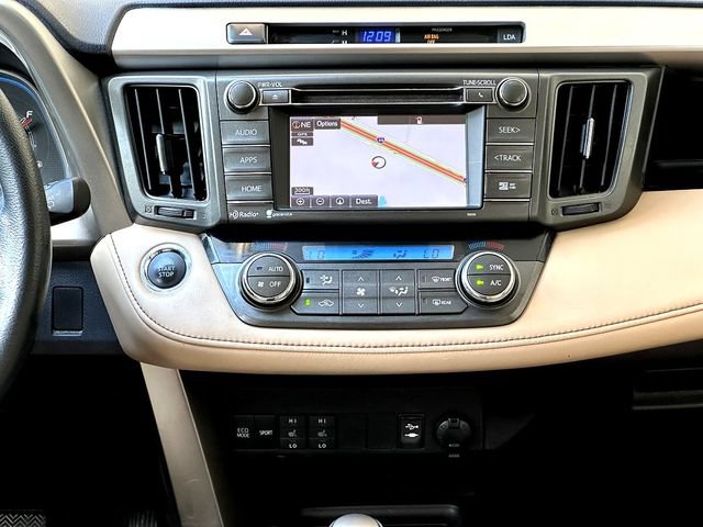 Used 2015 Toyota RAV4 Limited w/ Technology Package AWD/4WD image 30