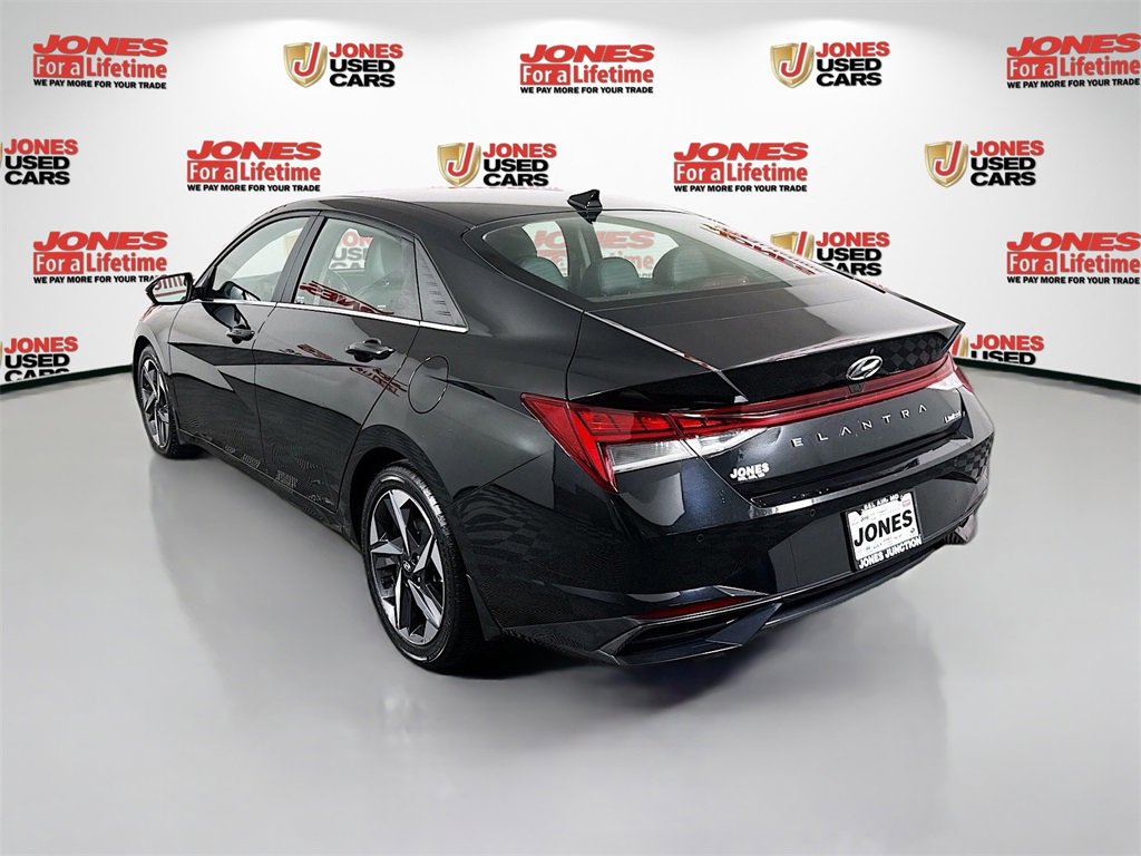 Certified 2022 Hyundai Elantra Limited w/ Cargo Package image 2