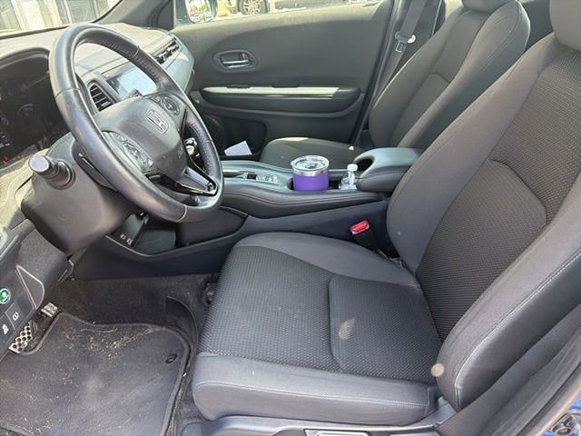 Used 2019 Honda HR-V Sport image 4
